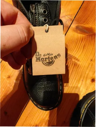 Botas Dr. Martens Talla 38 Piel Negra