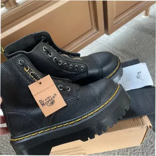 Botas Dr. Martens Talla 37