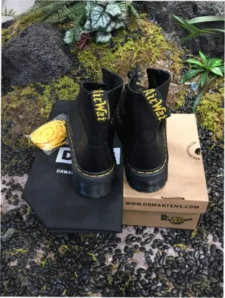 Botas Dr. Martens Talla 40 Cremallera Negra