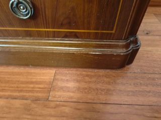 Cómoda madera maciza marquetería