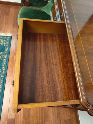 Cómoda madera maciza marquetería