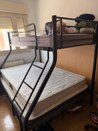 Literas metálicas con colchones