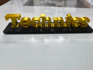 Logo Technics Dorado y Negro