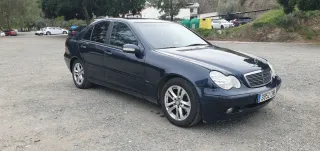 Mercedes-Benz Clase C 2004