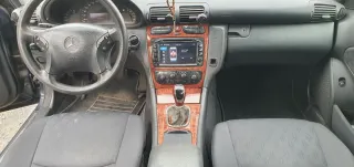 Mercedes-Benz Clase C 2004