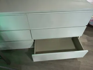 Cajonera blanca Ikea