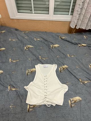 Top  Bershka  L, Blanco