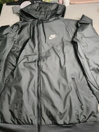 Cortavientos Nike Negro Talla L