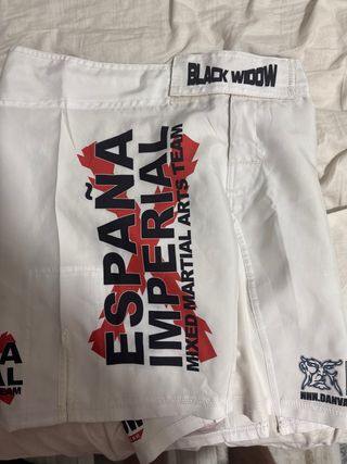 Bermuda MMA Black Widow