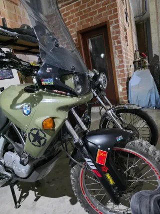 BMW F650ST Funduro Verde