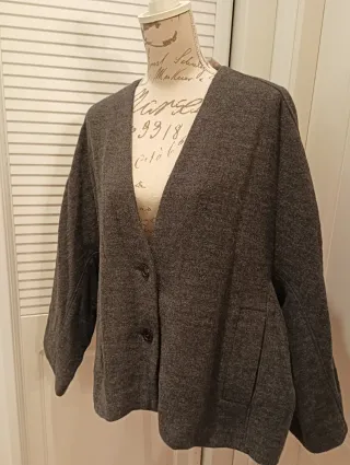 ABRIGO MANTECO NUEVO ZARA, T-L