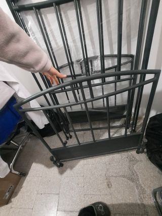 2 Letti Singoli Ferro Antichi Neri