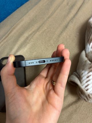 iPhone 16e Negro 128GB