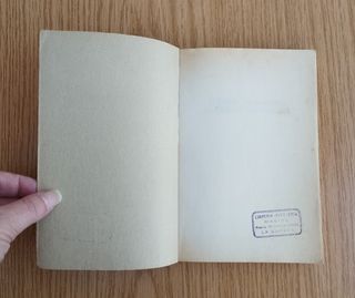 Novela "Cuento de Navidad" / "El grillo del hogar"