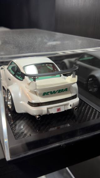 Porsche RWB 1:18