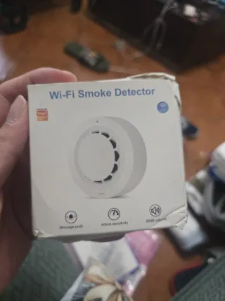 Detector de Fumaça Wi-Fi Tuya
