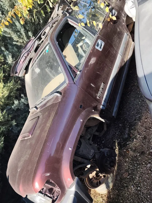 Despiece Isuzu Trooper