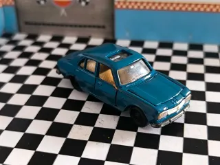 Peugeot 504 Majorette reformado