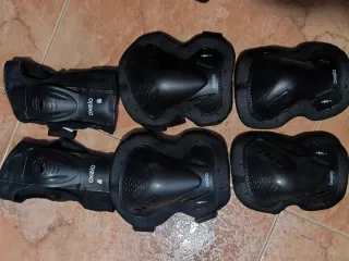 Protezioni Oxelo per Pattinaggio, Pattini a Rotelle