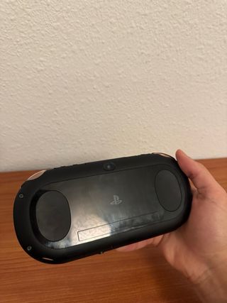 Sony PSVita Negra + Cable USB
