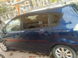 Toyota Verso 2005