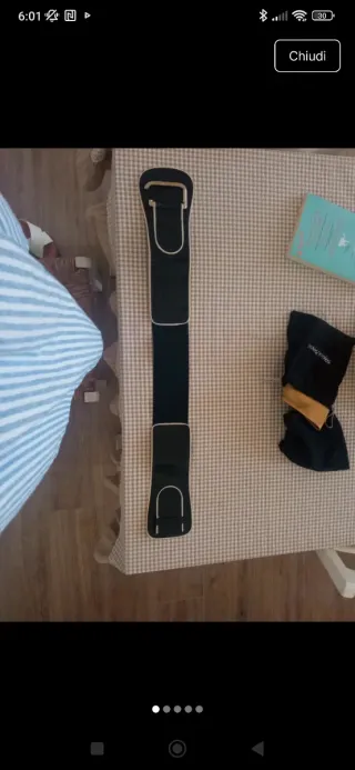 Cintura in vernice nera