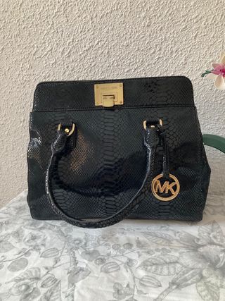 Bolso Michael Kors Negro y Dorado