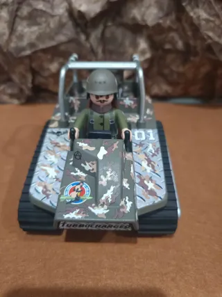 Vehículo militar customizado