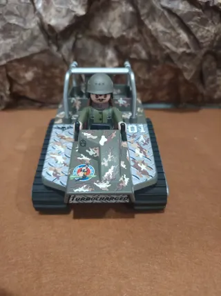 Vehículo militar customizado
