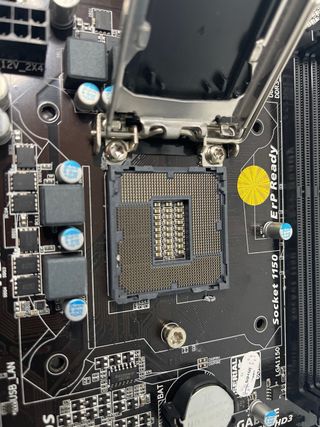 Gigabyte GA-B85M-HD3 Placa Base Socket 1150