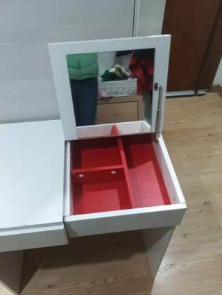 Mueble tocador brimnest ikea.