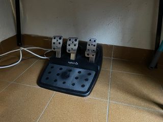 Xbox One S Bianca + Giochi e Volante