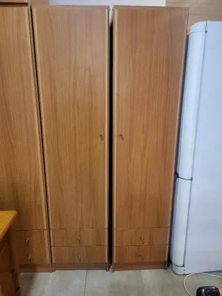 Mueble blanco con cajones