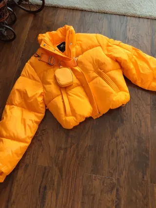 Plumas Black Bananas Naranja Talla S