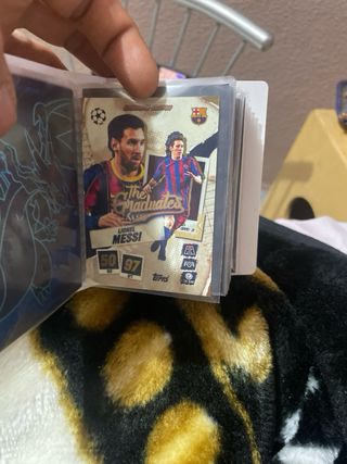 Cromos Panini Champions tradeo por cartas pokemon