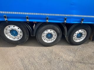 Semirremolque Tauliner 2019.