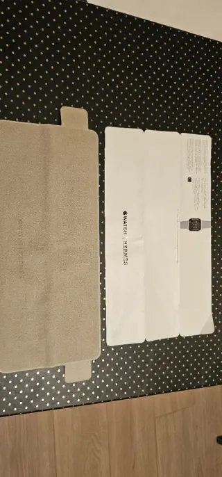 Funda de Piel y manual Watch Hermes