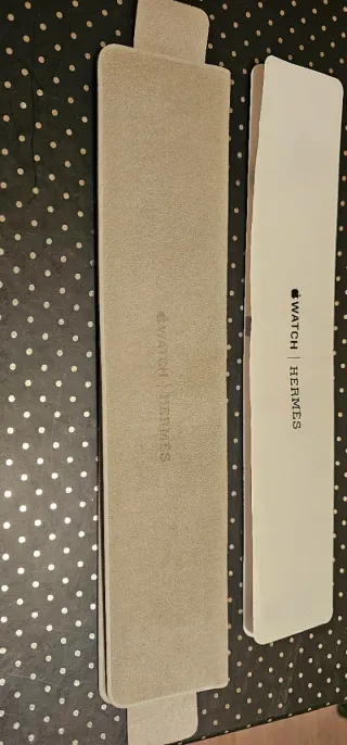 Funda de Piel y manual Watch Hermes