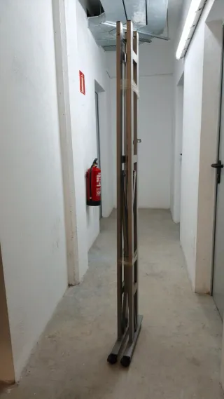 Perchero Metálico Plegable Plata