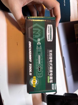 Trapano senza fili, smerigliatrice elettrica