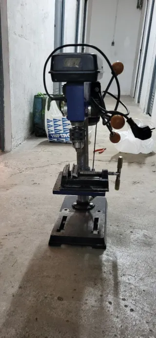 Taladro Columna 500W Mandril 19mm