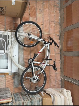 Bicicleta MTB Btwin Blanca