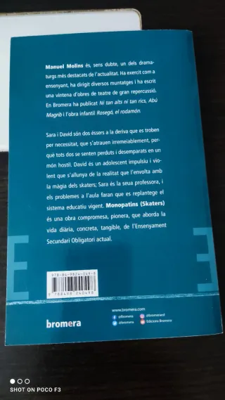 Monopatins (Skaters)