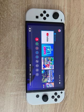 Nintendo Switch OLED Bianca - Come Nuova