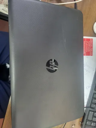 Portátil HP 255 G4 Notebook Negro