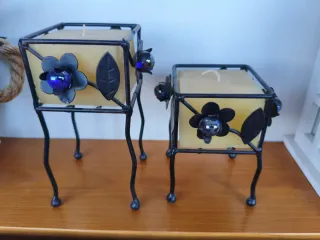 Juego 2 portavelas metal flor y bolas de cristal