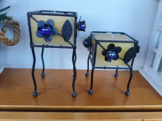 Juego 2 portavelas metal flor y bolas de cristal