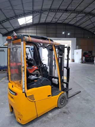 Toritos y maquinaria