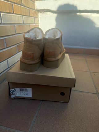 Botas UGG Marrones Plataforma