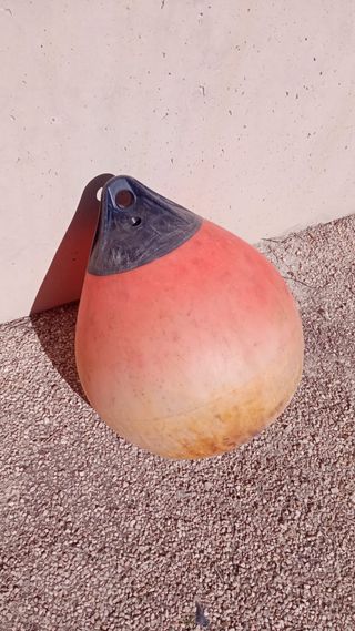 Boya Marina Roja y Negra